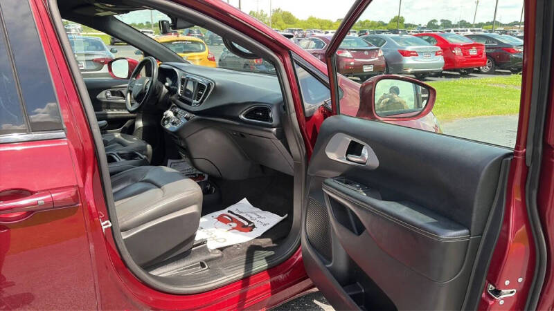 2019 Chrysler Pacifica Touring Plus