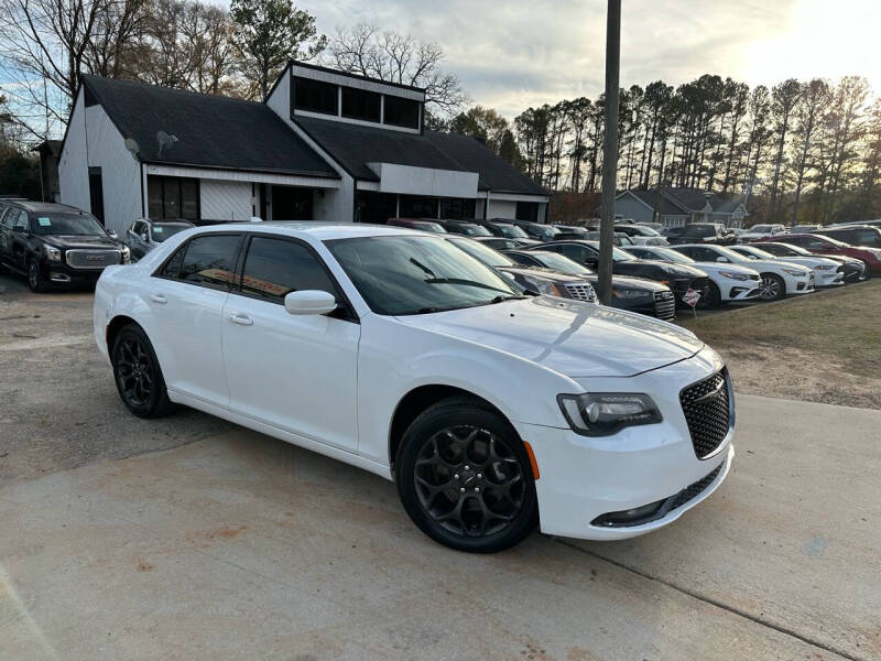 2019 Chrysler 300 S photo 25