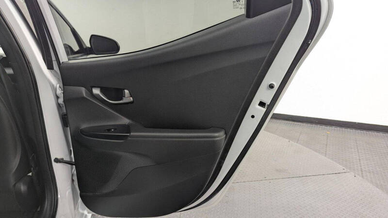 2019 Hyundai Veloster