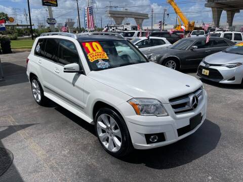 2010 Mercedes-Benz GLK for sale at Texas 1 Auto Finance in Kemah TX