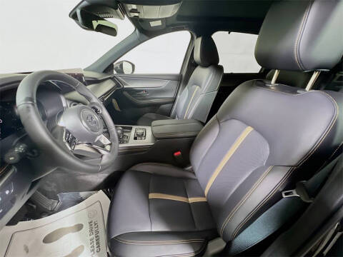 2025 Mazda CX-90 Plug-in Hybrid Premium Plus