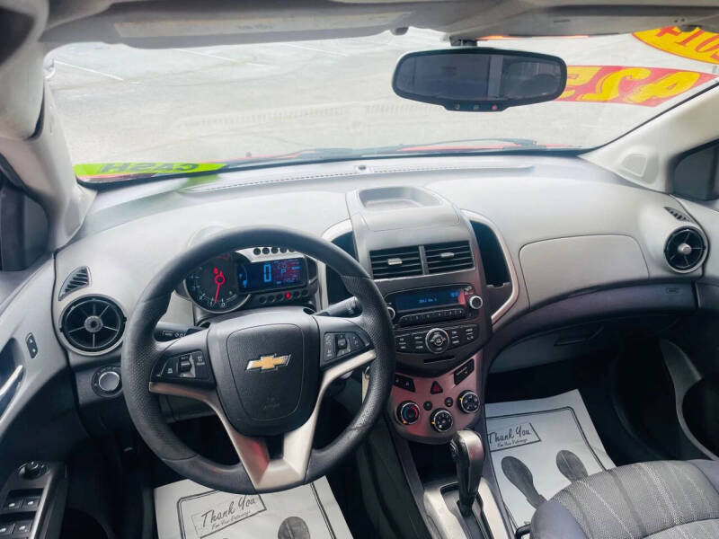 2014 Chevrolet Sonic LT Auto