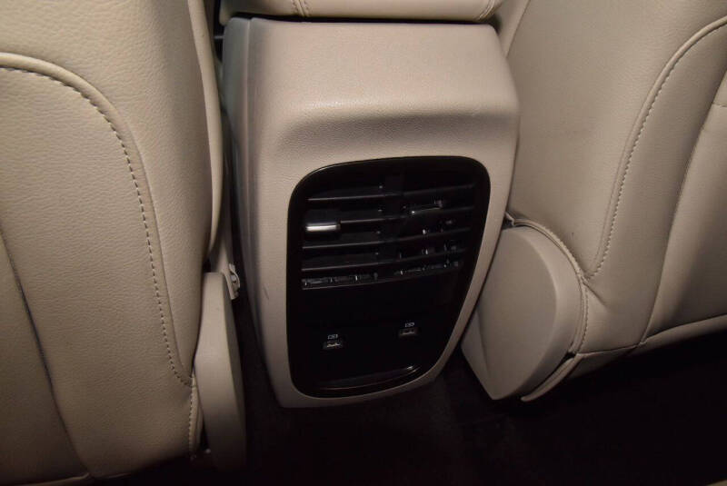 2019 Lincoln MKC Premiere