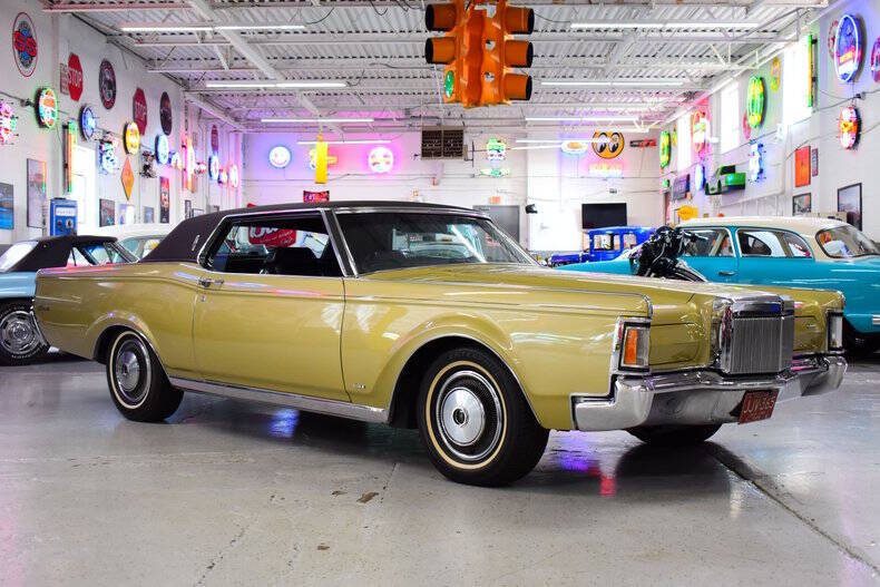 1971 Lincoln Continental