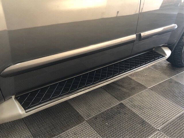 2011 Nissan Armada SV