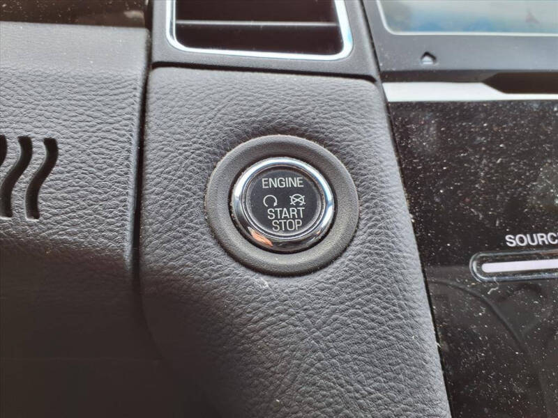 2016 Ford Taurus Limited