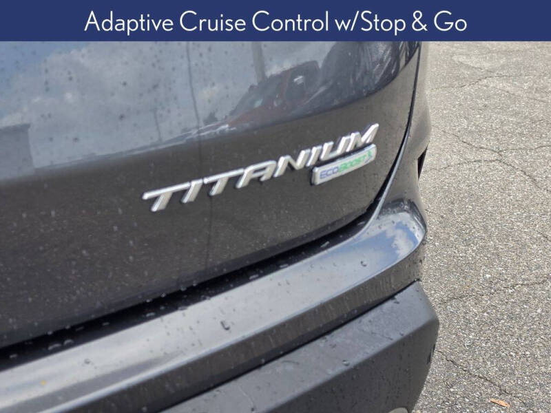 2020 Ford Edge Titanium