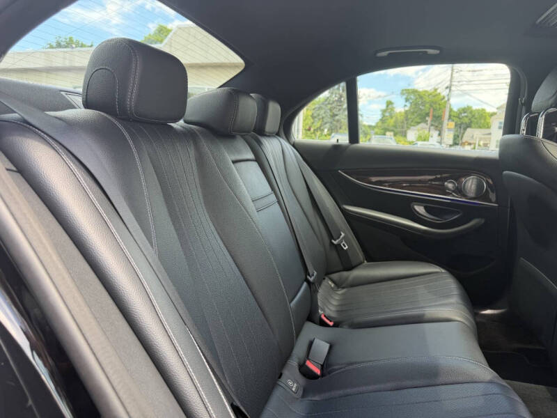 2017 Mercedes-Benz E-Class E 300 4MATIC