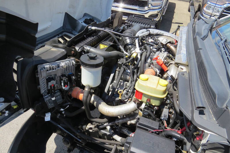 2020 International CV515