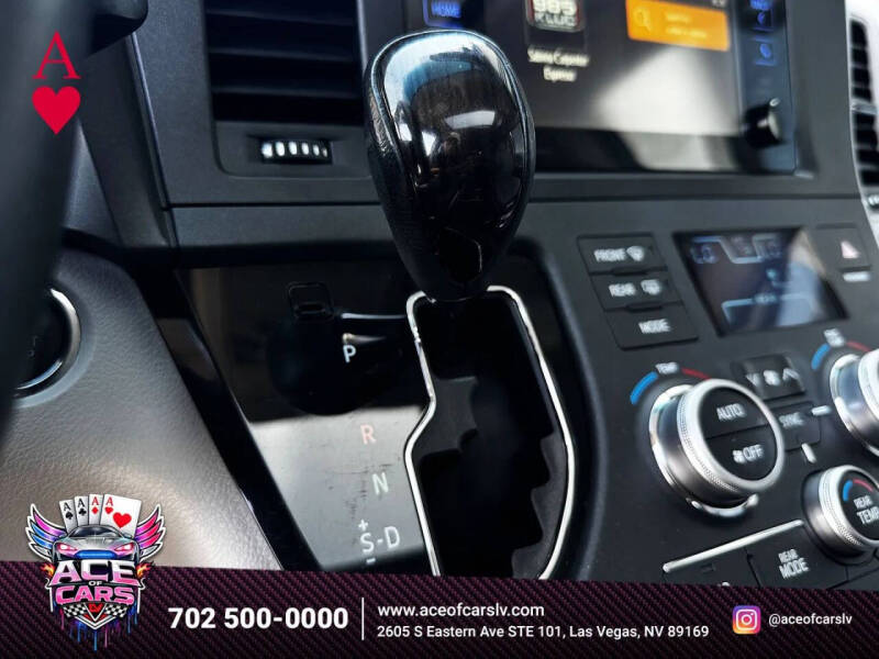 2017 Toyota Sienna