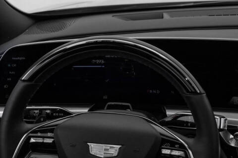 2024 Cadillac LYRIQ Luxury 3