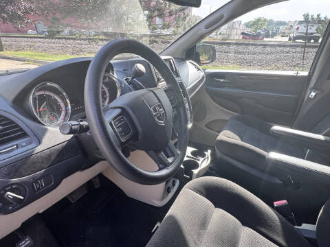 2018 Dodge Grand Caravan SE Plus