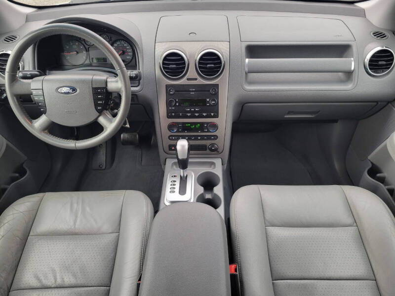 2006 Ford Freestyle SEL