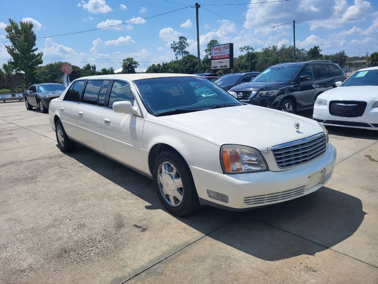 2000 Cadillac Deville Professional for sale at FAMILY AUTO BROKERS in Longwood, FL