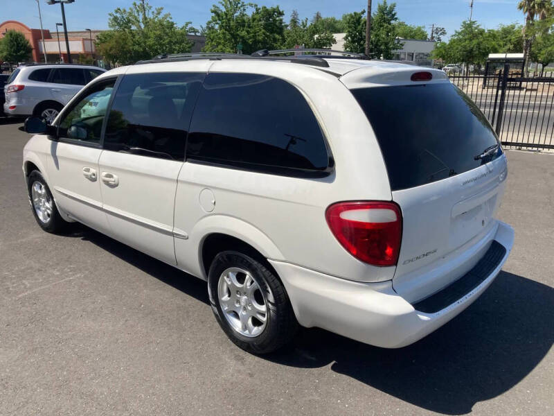 2002 Dodge Grand Caravan eX