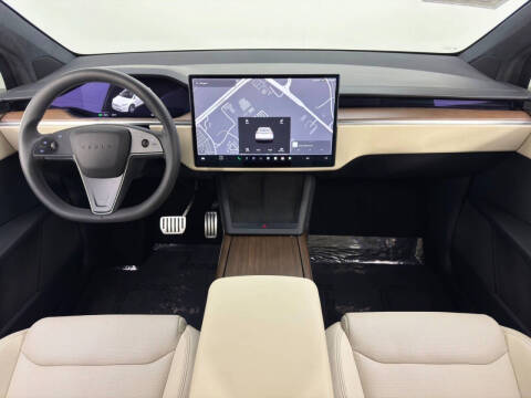 2023 Tesla Model X Standard Range