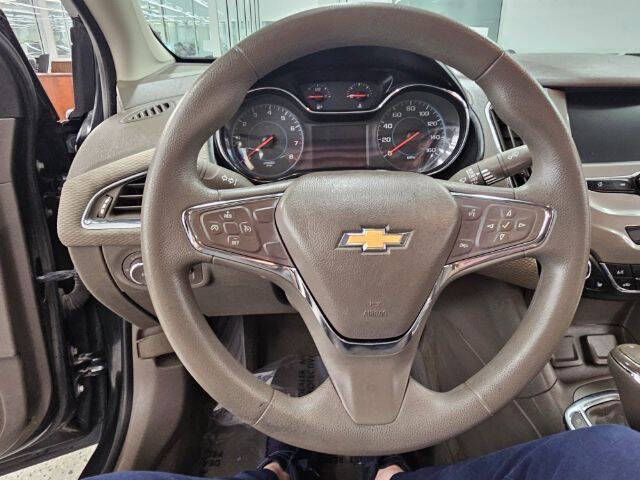 2018 Chevrolet Cruze LT Auto