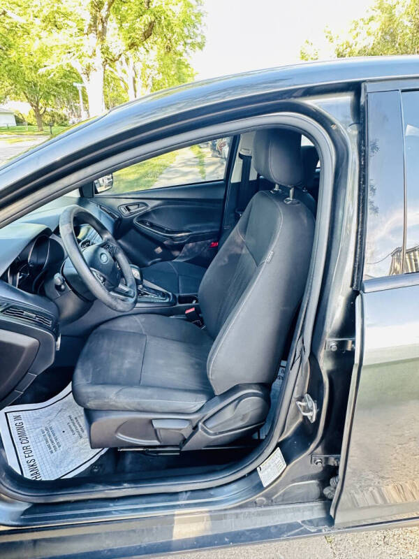 2018 Ford Focus S