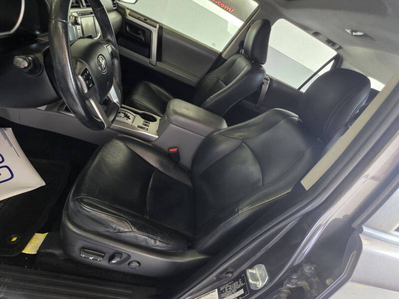 2013 Toyota 4Runner SR5