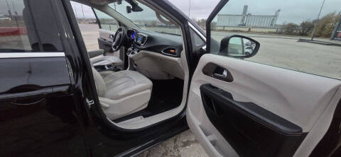 2021 Chrysler Voyager LXi