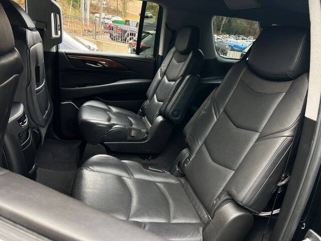 2020 Cadillac Escalade ESV Luxury