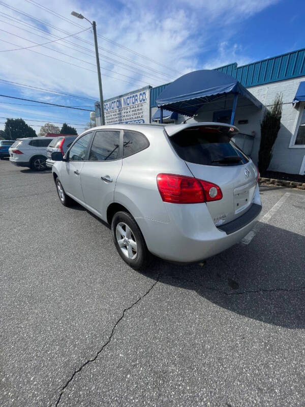2010 Nissan Rogue S Krom
