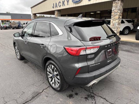 2020 Ford Escape Hybrid Titanium