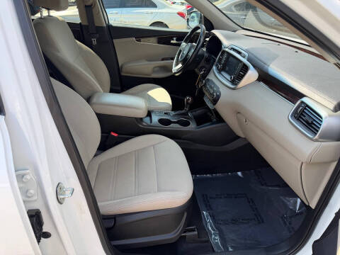 2017 Kia Sorento L