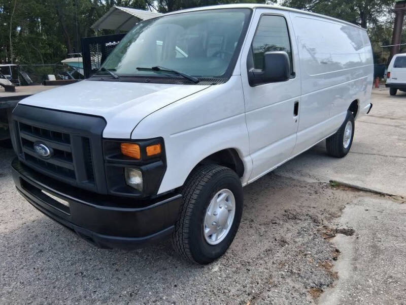2013 Ford E-Series E-350 SD