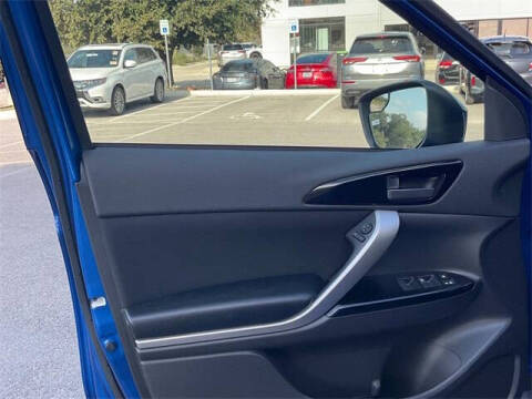 2026 Mitsubishi Eclipse Cross LE