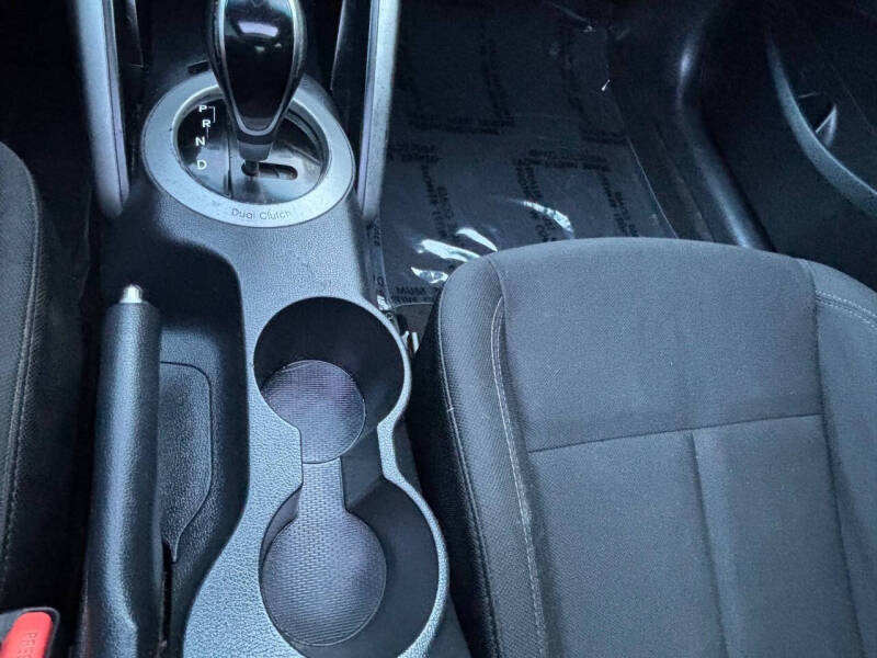 2017 Hyundai Veloster Value Edition