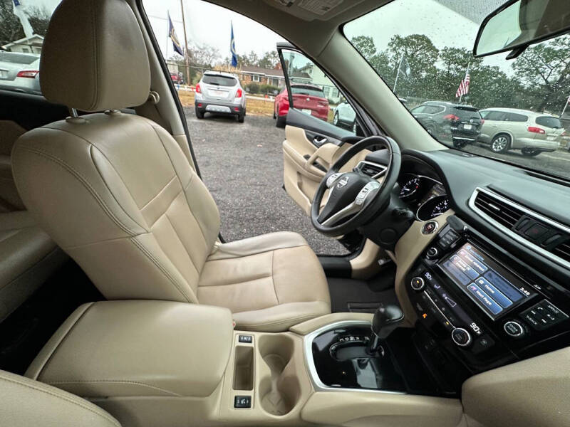 2016 Nissan Rogue SL