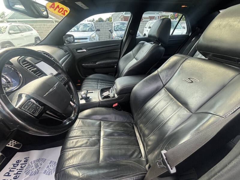 2014 Chrysler 300 S