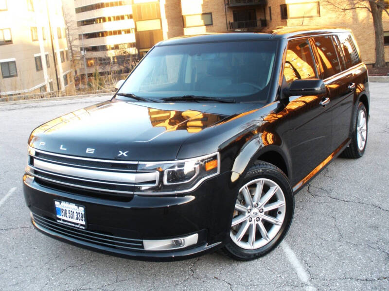 2019 Ford Flex Limited's photo