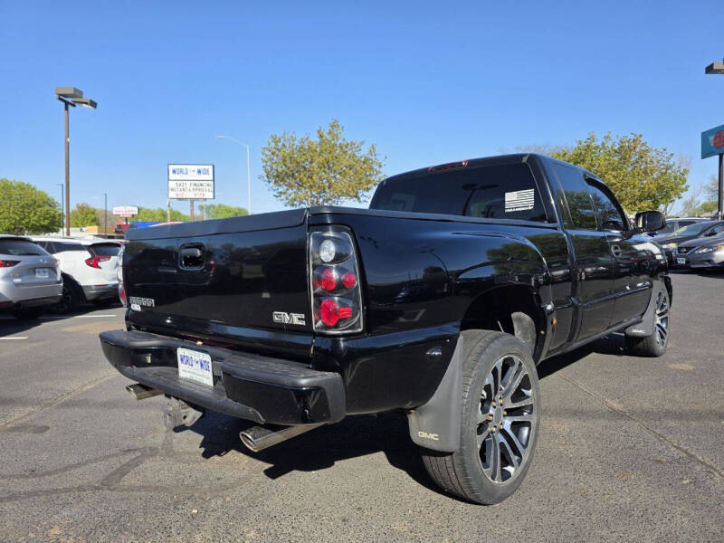 2003 GMC Sierra 1500 Denali