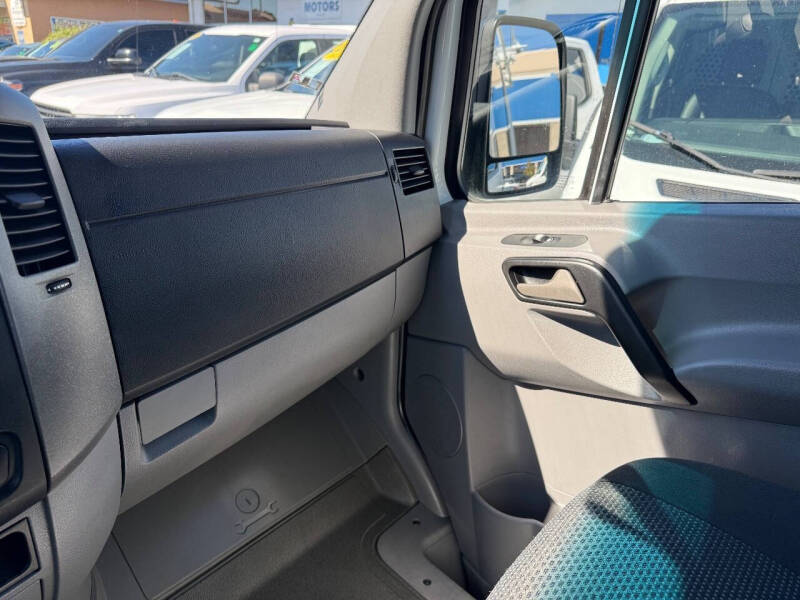 2012 Mercedes-Benz Sprinter 2500