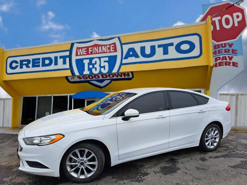 2017 Ford Fusion SE's photo