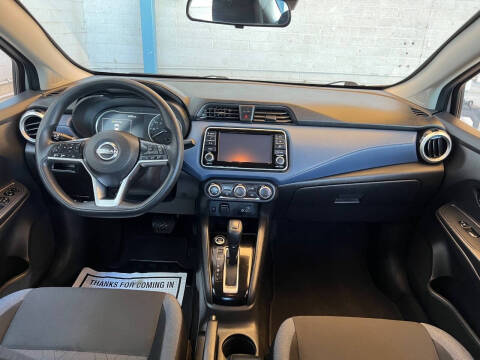 2023 Nissan Versa SV