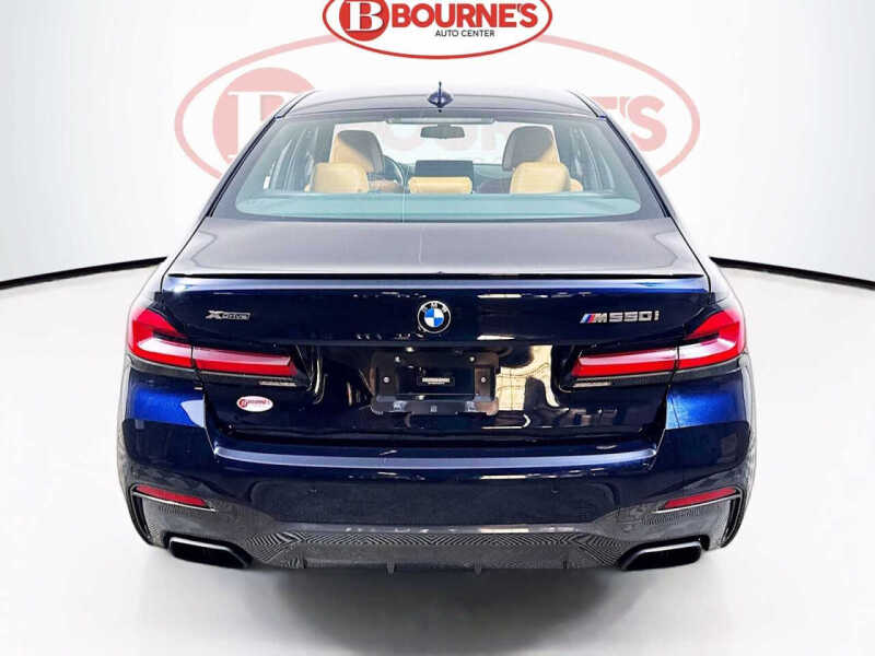 2022 BMW 5 Series M550i xDrive