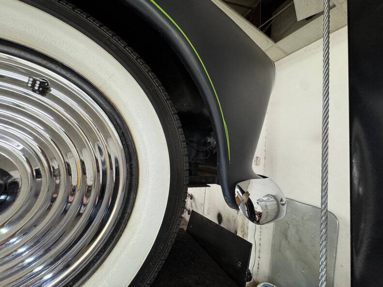 1950 Ford Deluxe