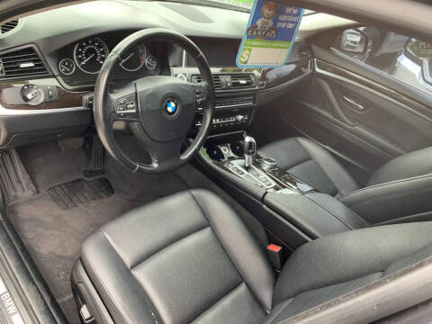 2014 BMW 5 Series 528i