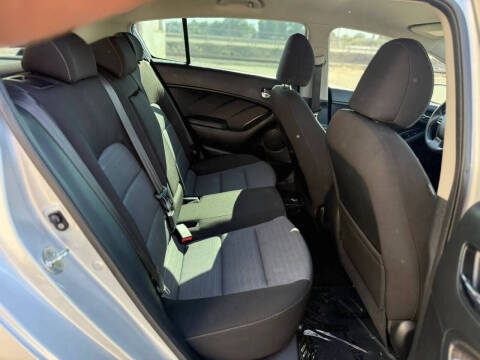 2016 Kia Forte5 LX
