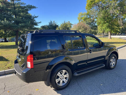 2010 Nissan Pathfinder SE