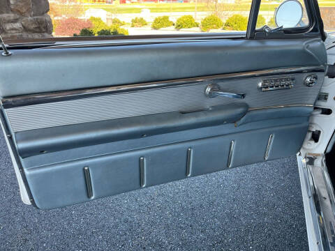 1962 Ford Thunderbird