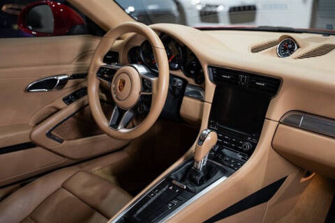 2017 Porsche 911 Carrera
