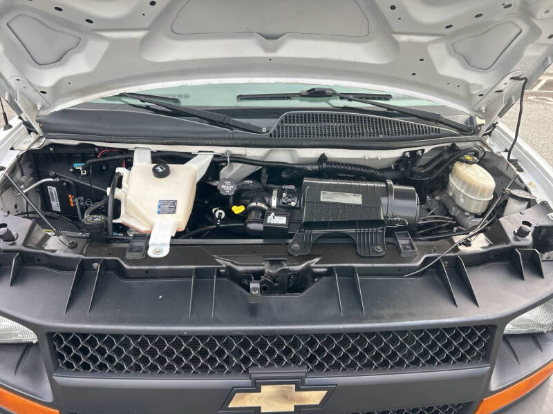 2016 Chevrolet Express 2500