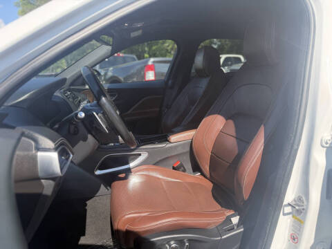 2018 Jaguar F-PACE S