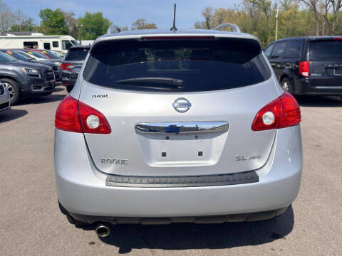 2012 Nissan Rogue S