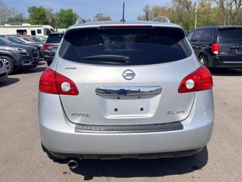 2012 Nissan Rogue S
