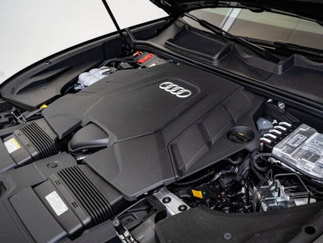 2026 Audi Q8 quattro Premium Plus 55 TFSI
